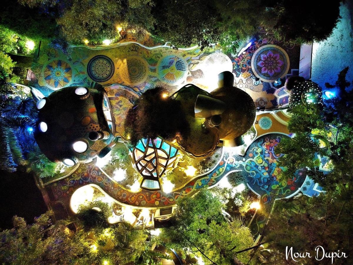 Euphoria Art Land - The Blue House Otel Limasol Dış mekan fotoğraf