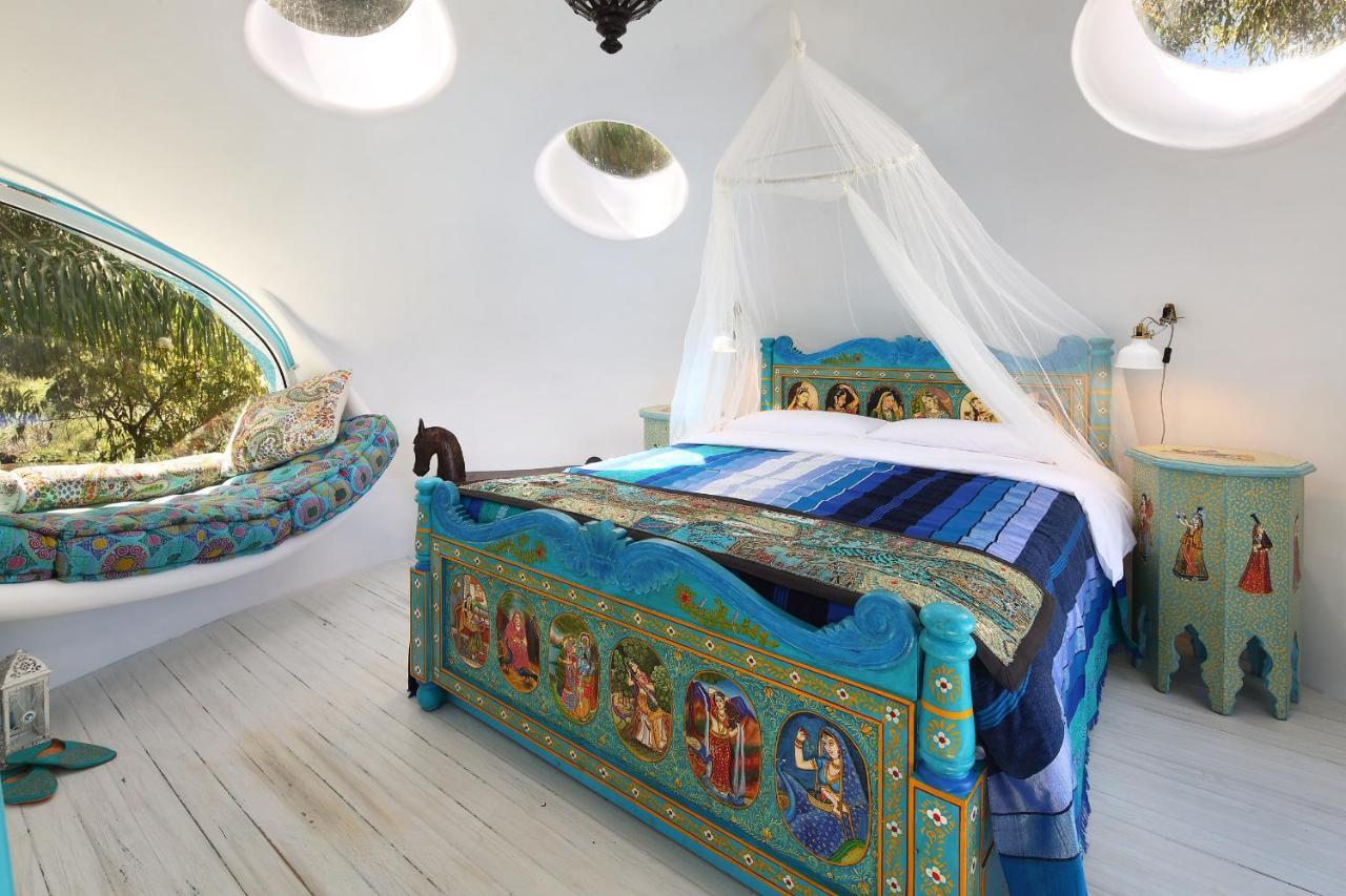 Euphoria Art Land - The Blue House Otel Limasol Dış mekan fotoğraf